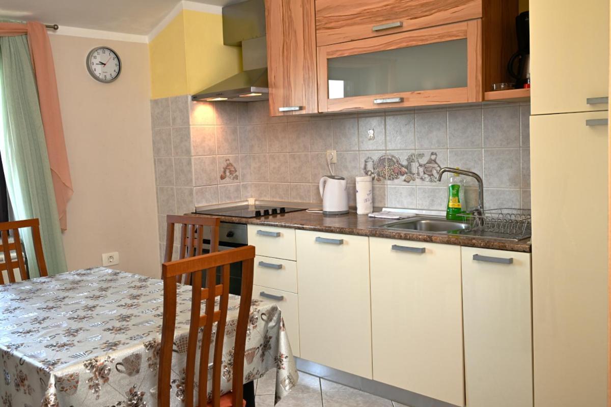 אומאג Apartments Ruza מראה חיצוני תמונה