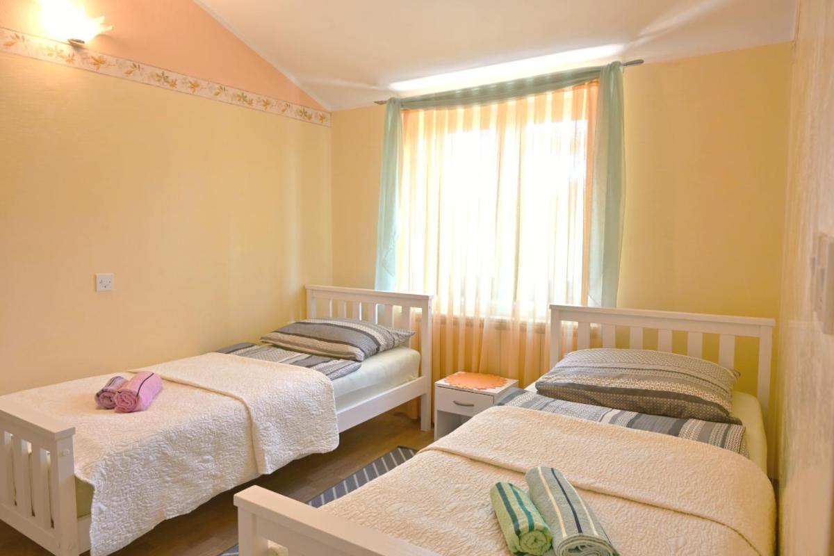 אומאג Apartments Ruza מראה חיצוני תמונה
